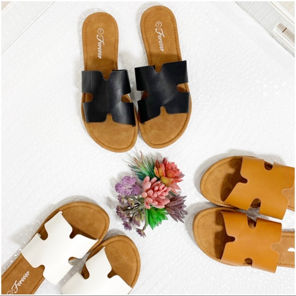 Shoes - ✨RESTOCKED✨Black Trendy Slide Sandal Shoes - ✨RESTOCKED✨Black Trendy Slide Sandal